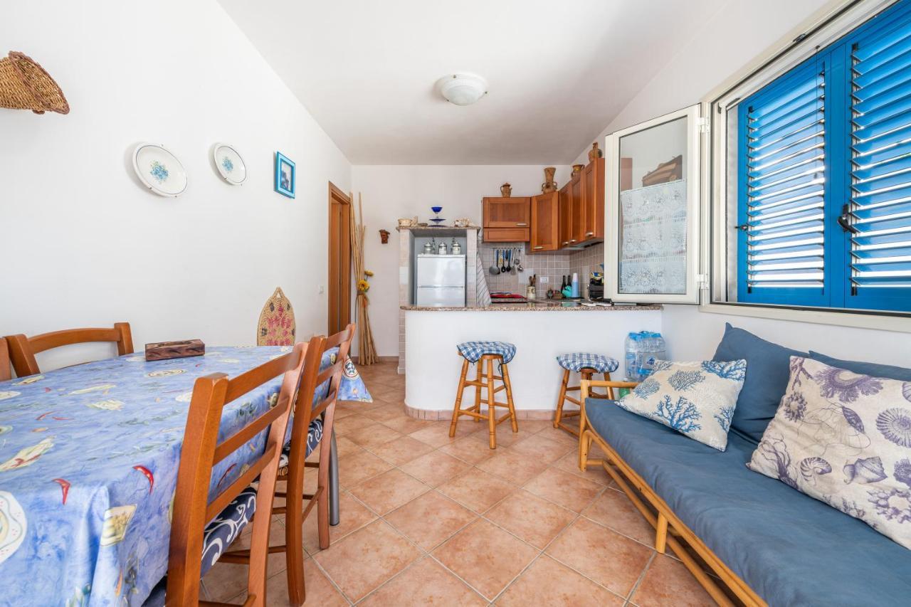 Casa Vacanze 21 Aprile - T Calasetta Eksteriør bilde