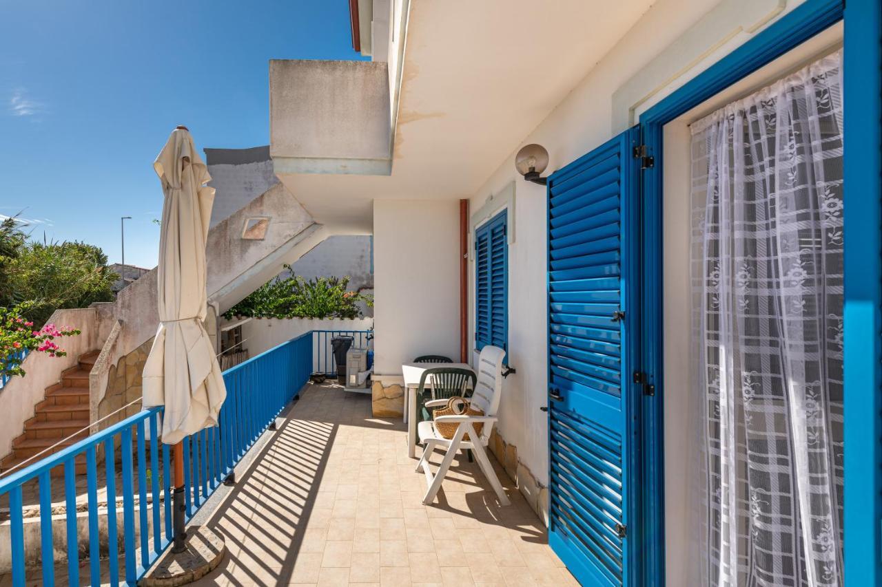 Casa Vacanze 21 Aprile - T Calasetta Eksteriør bilde